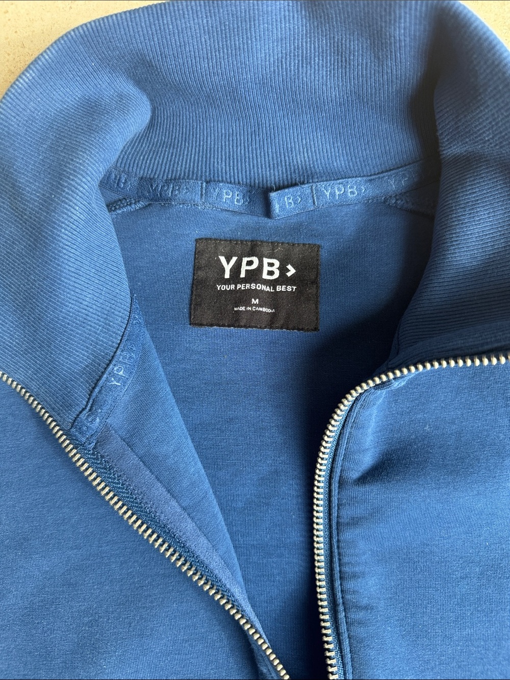 YPB by Abercrombie half zip cropped pullover, blue, size M - Picture 2 of 4